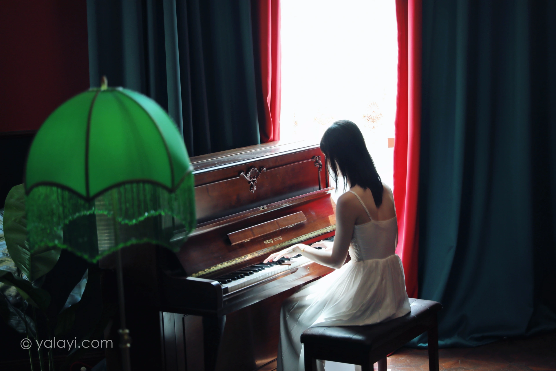[YALAYI雅拉伊]2022.07.16 NO.953 唤 京京 2